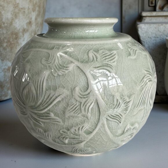 Antique Signed & # Chinese Celadon Porcelain Vase Lotus and Leaf Motif Design 5" - Picture 12 of 12